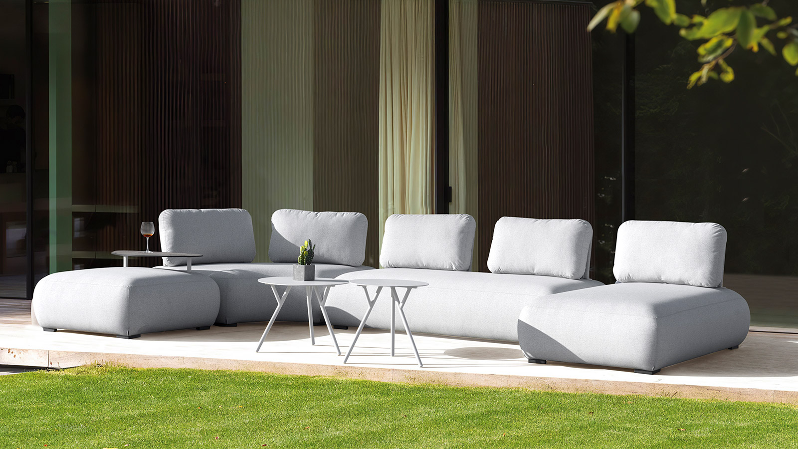 Unveiling the 2024 Trends in Outdoor Furniture Design